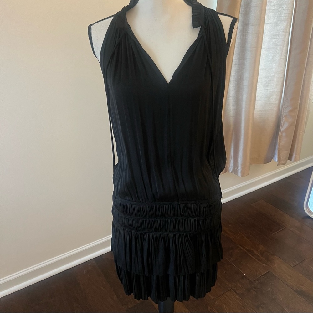 Seashell black mini dress. Size small. NWT